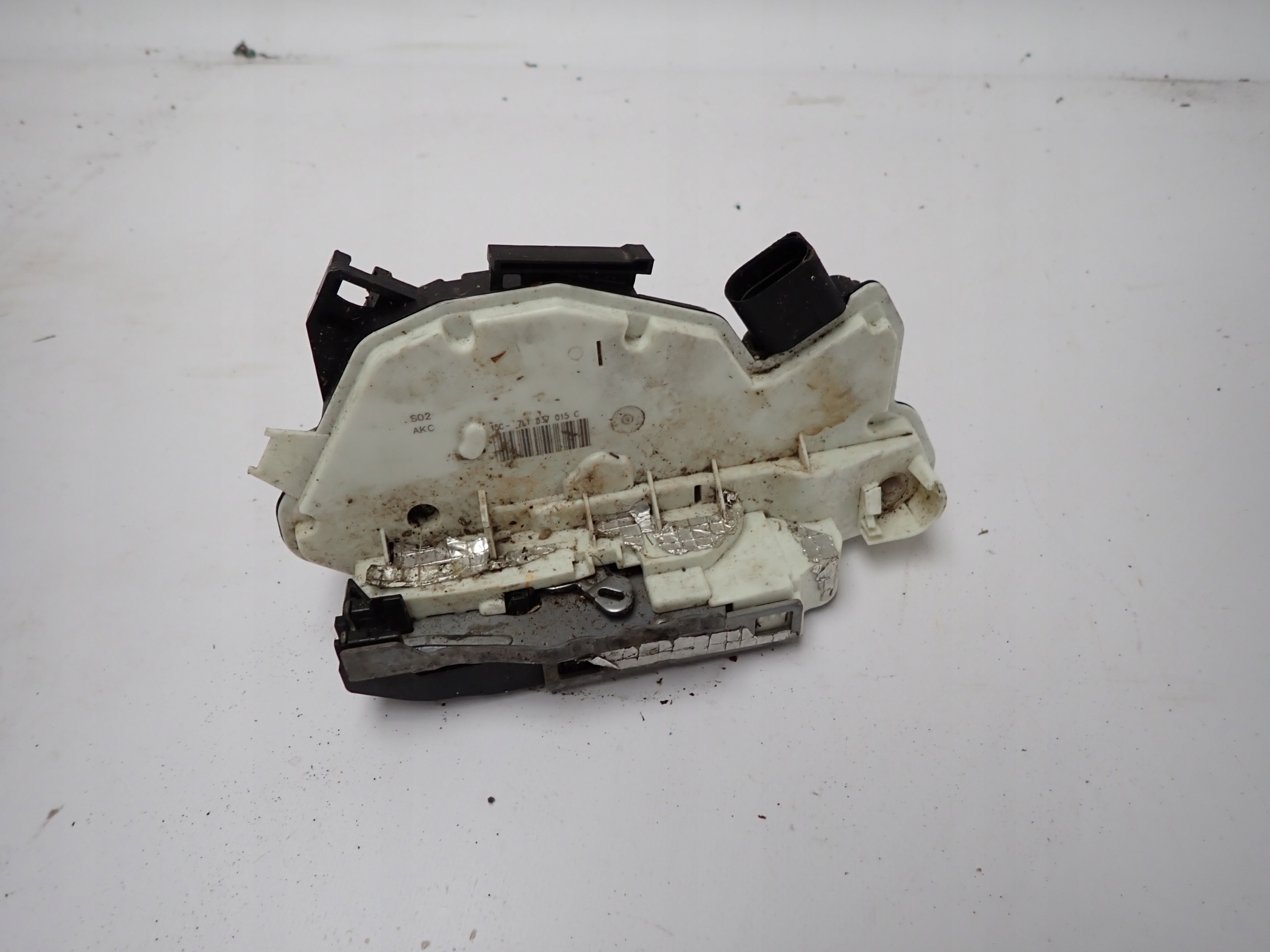 VW T6 7L1 lock door front left