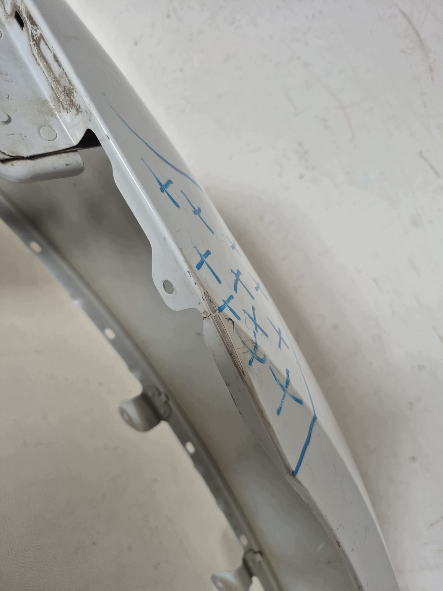 PORSCHE TAYCAN 9J1 19- fender left front front 9J1805625