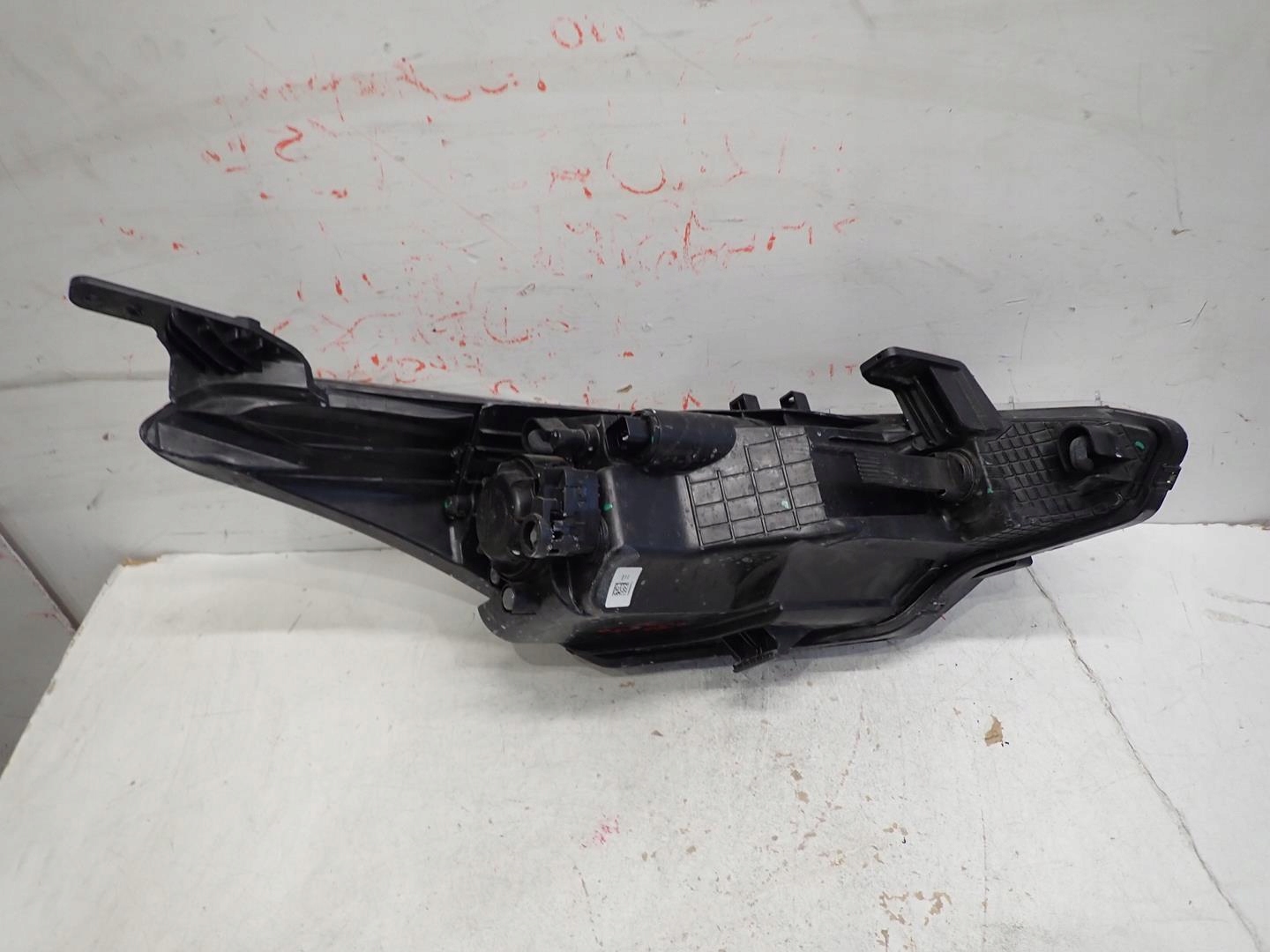 light front front left HYUNDAI I20 II 2015- 92101-C8000