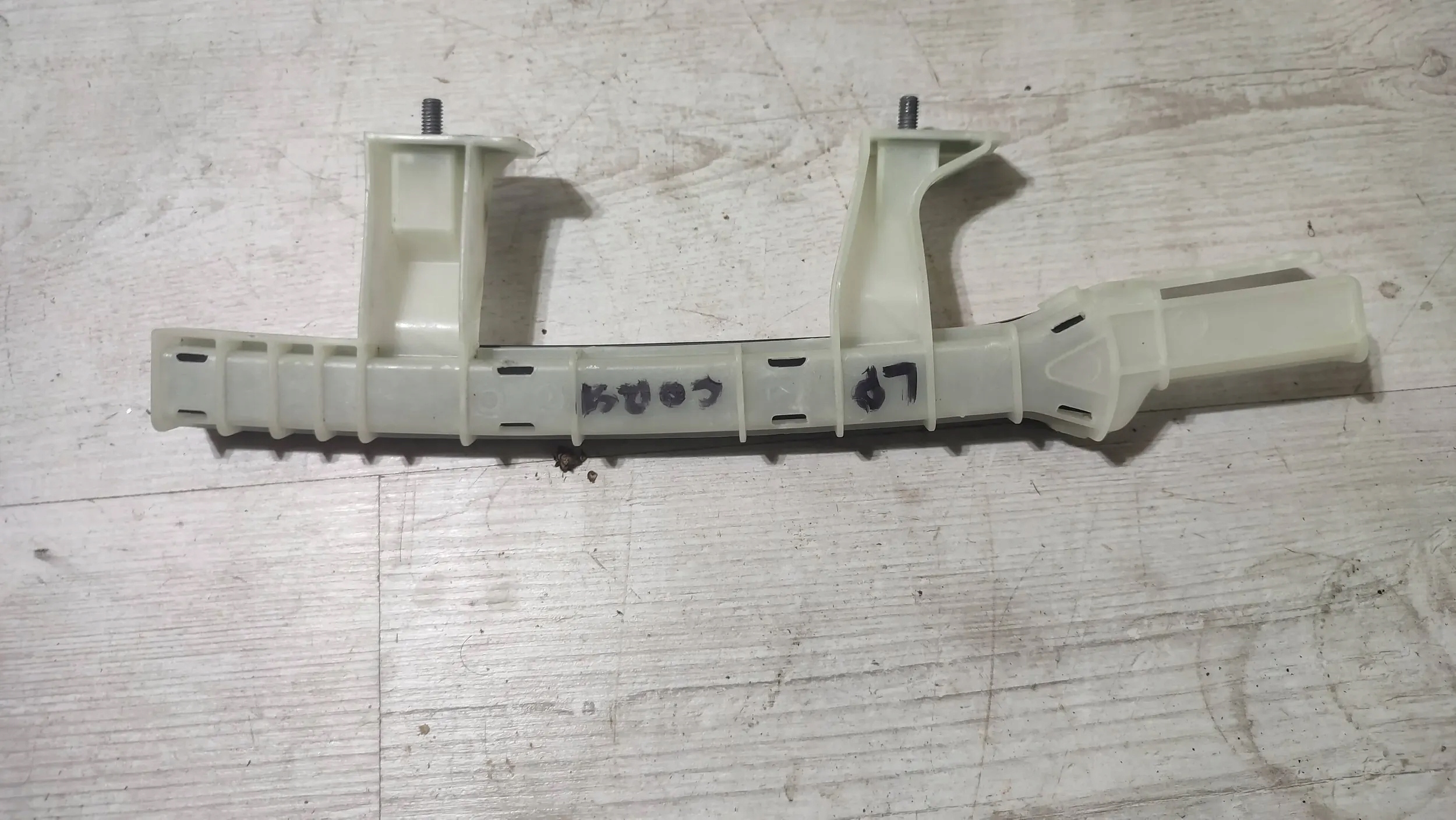 Opel Corsa F 1.2 22r. front side left support windows door