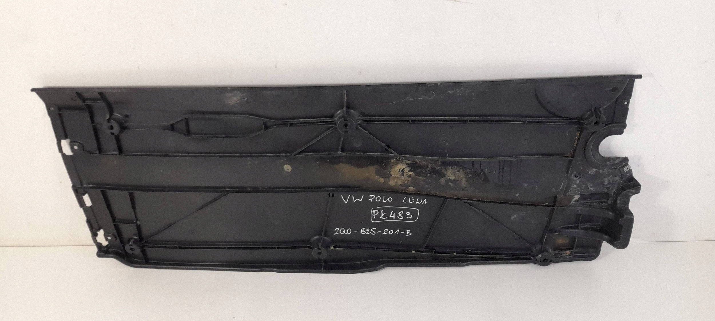 Volkswagen Polo 2G cover chassis left 2Q0825201B (PL483)
