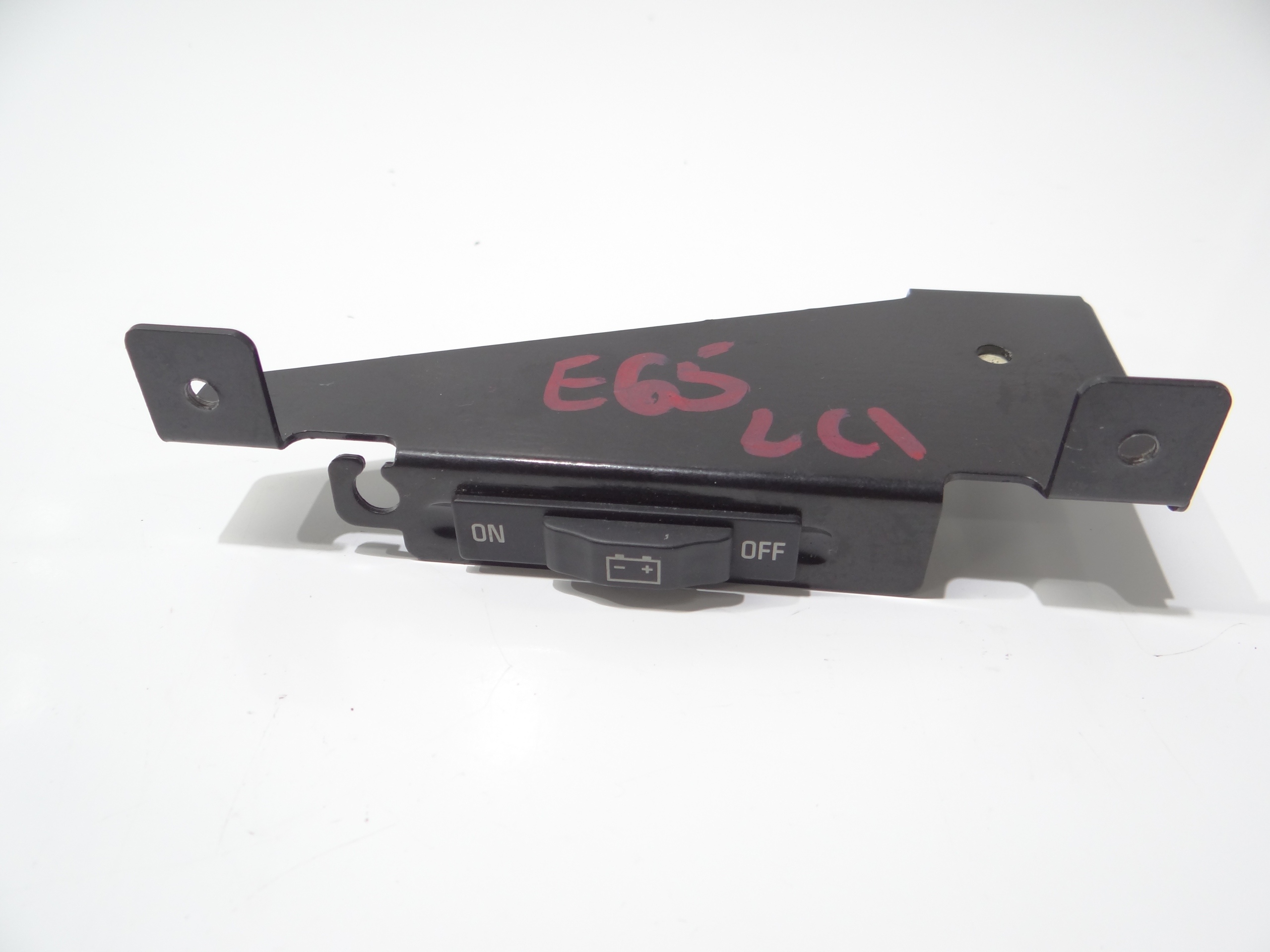 prekidač akumulatora BMW E65 LCI 8379594
