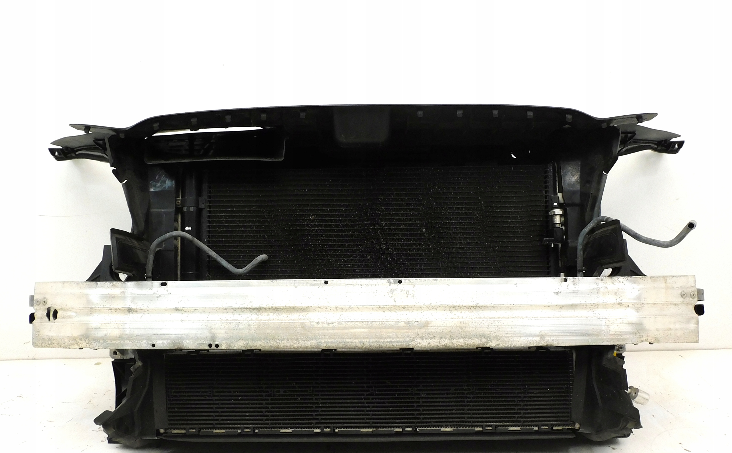 AUDI Q5 8R LIFT WZMOCNIENIE PAS PRZEDNI 2.0