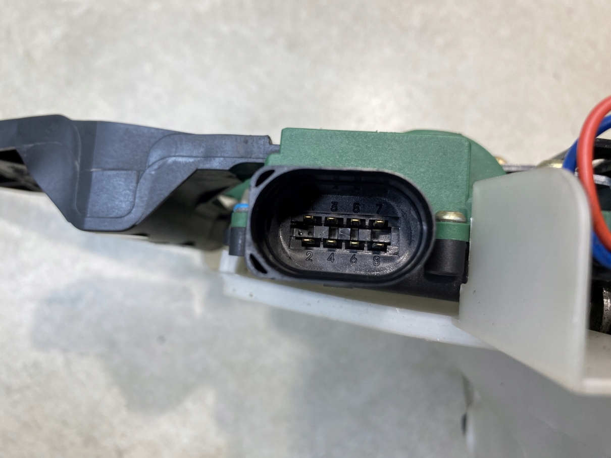 lock door right front PASSAT B5 FL 8 PIN