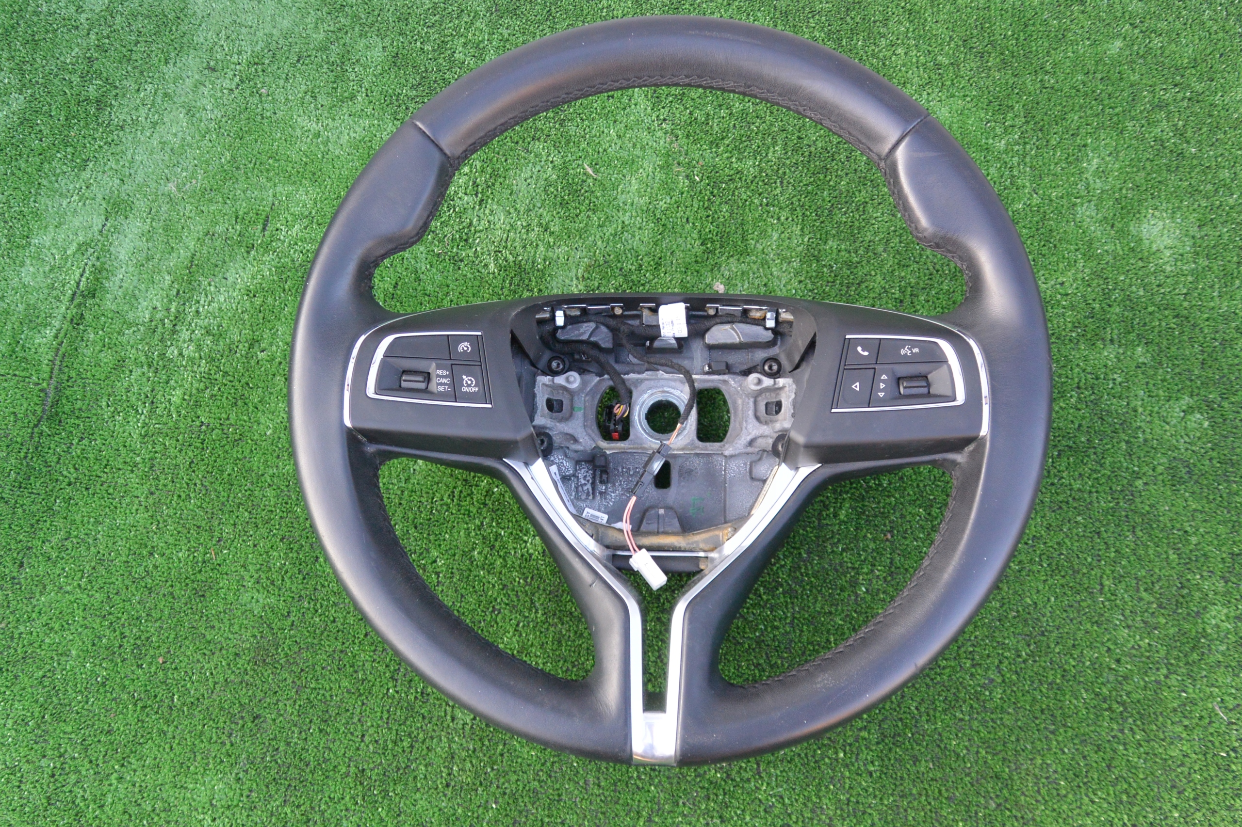 KIEROWNICA SKÓRA ORYGINAŁ MASERATI GHIBLI III