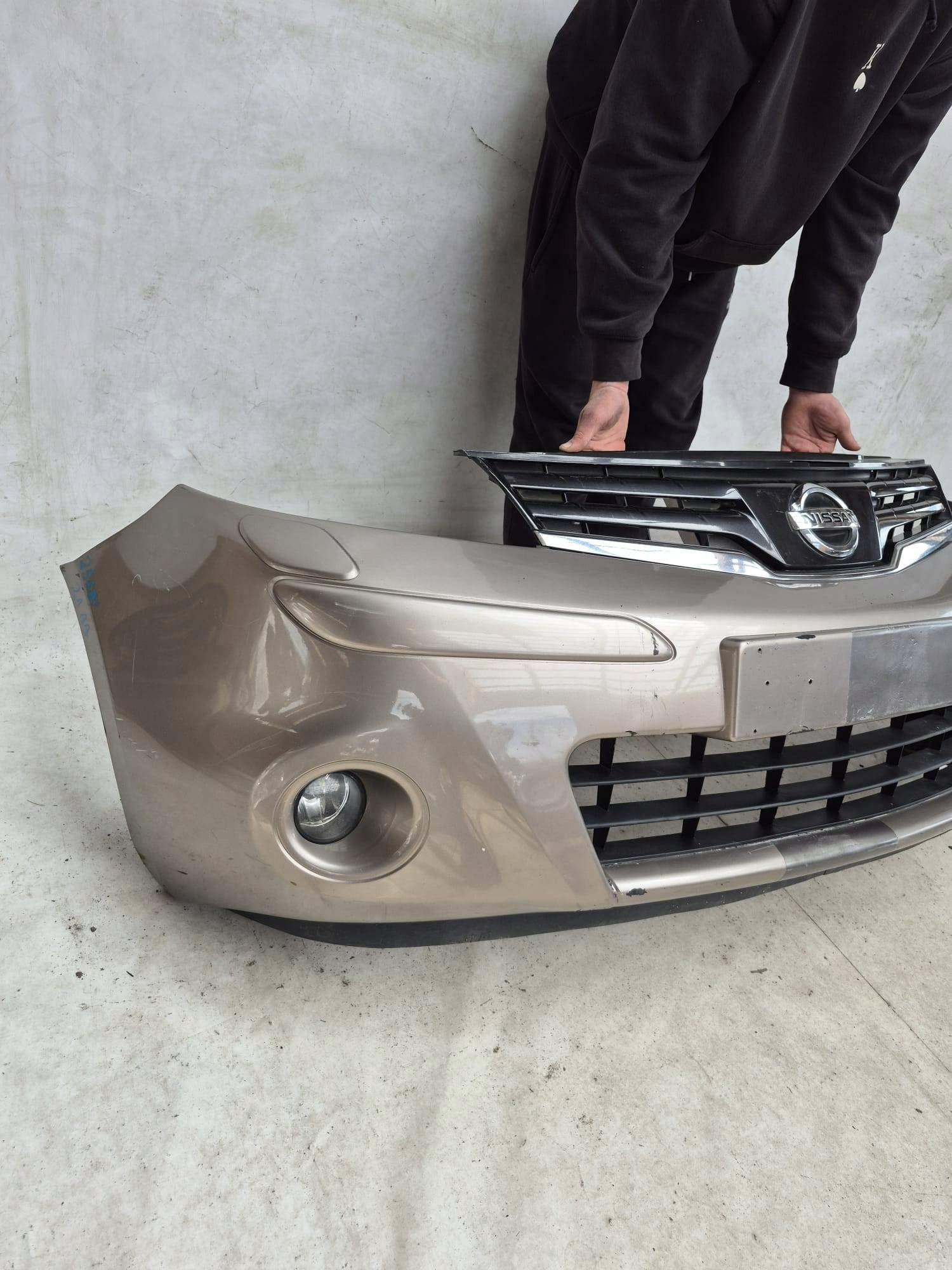 NISSAN NOTE and LIFT 08- bumper front front SPR 62022BH10H