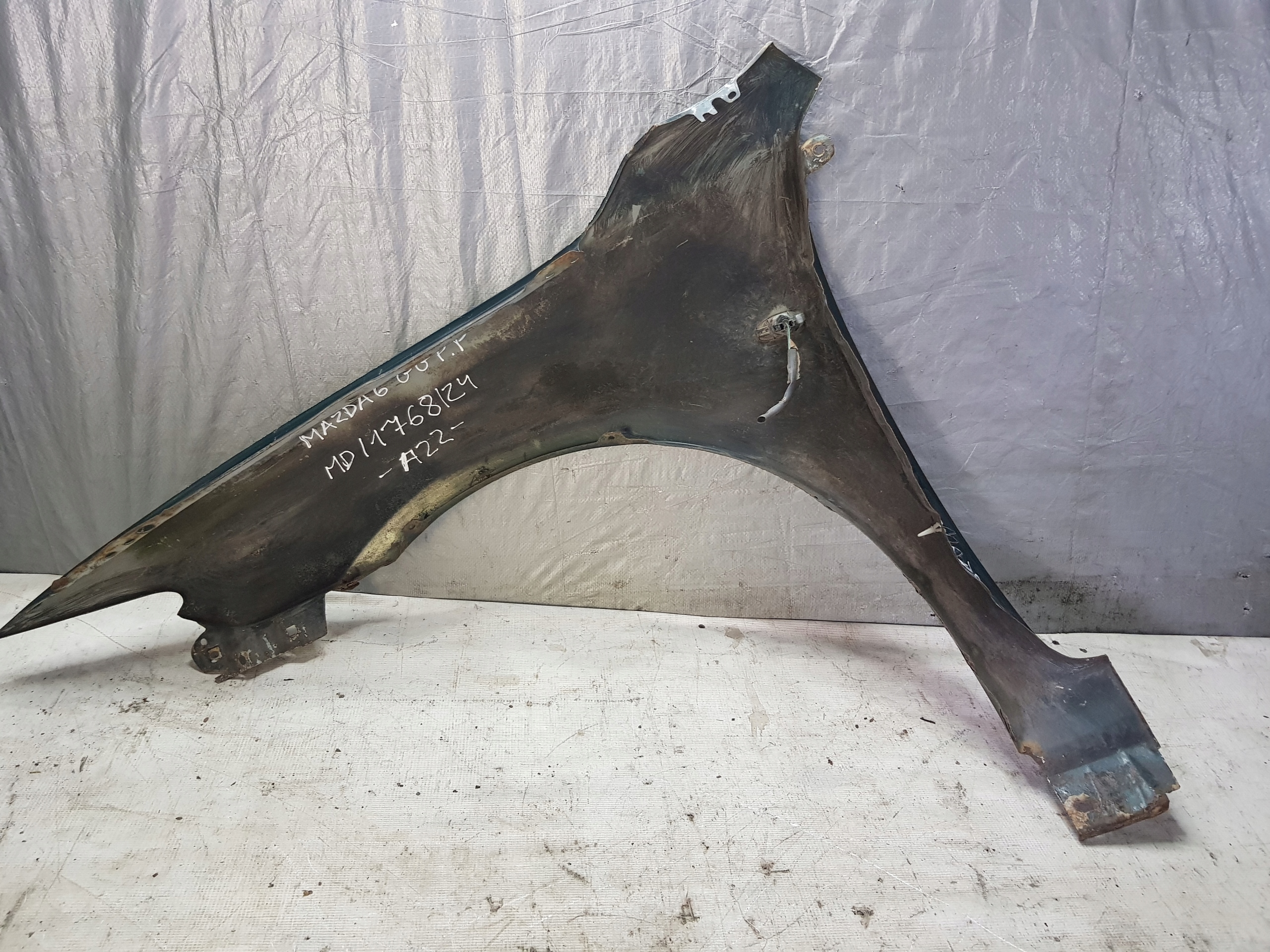 fender MAZDA 6 GG right front green 02-08r.