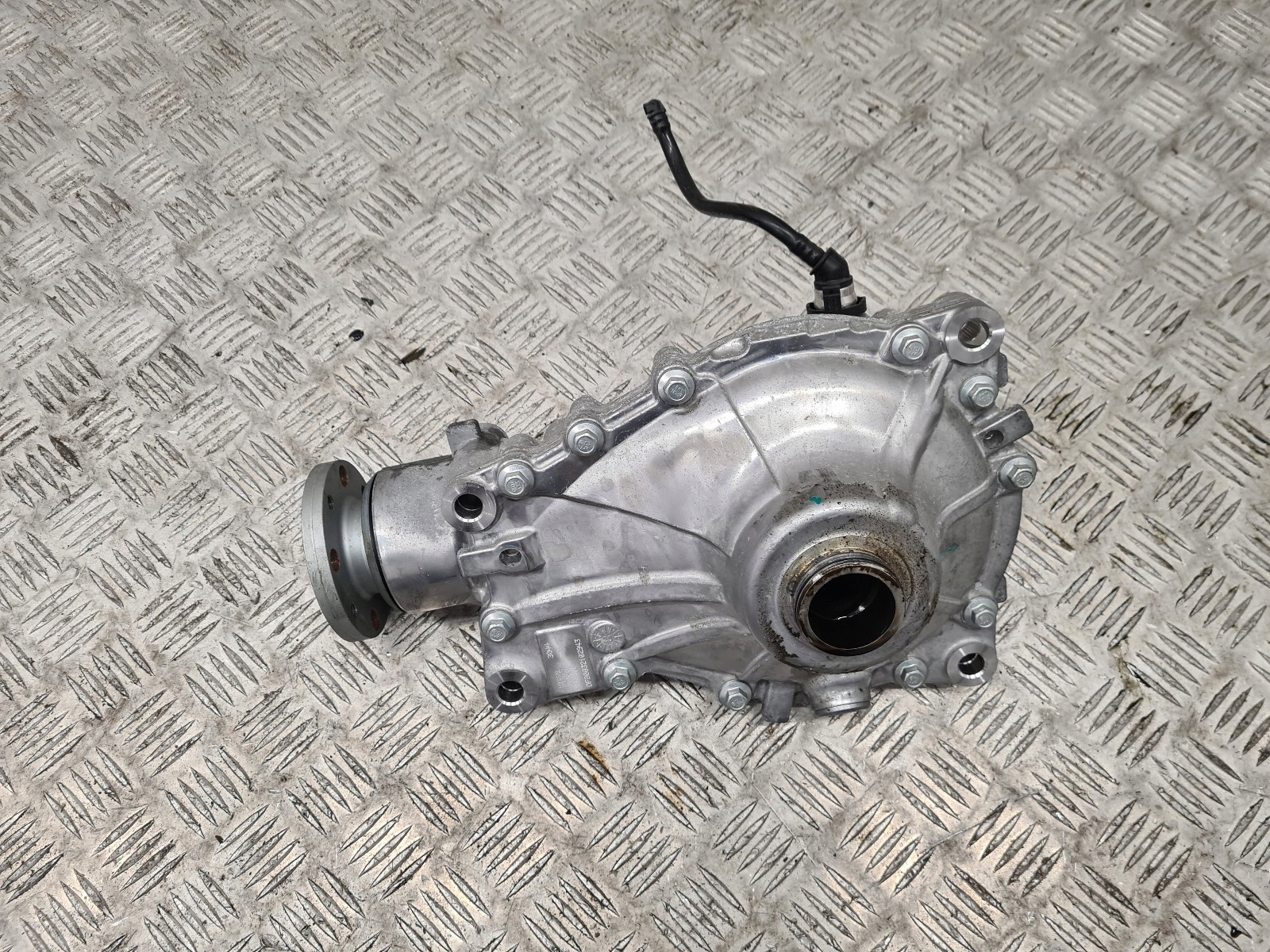 BMW G01 X3 DIFF DIFFERENTIAL FRONT 8487445