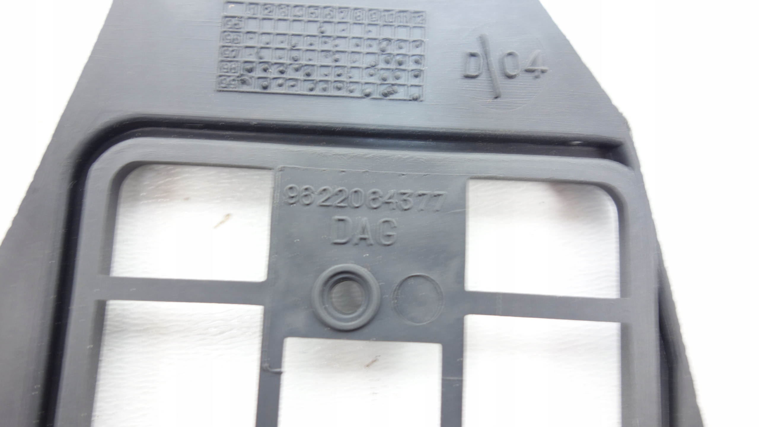 CITROEN BERLINGO 2008- PANEL BOCZNY Console Moyen 9622064377