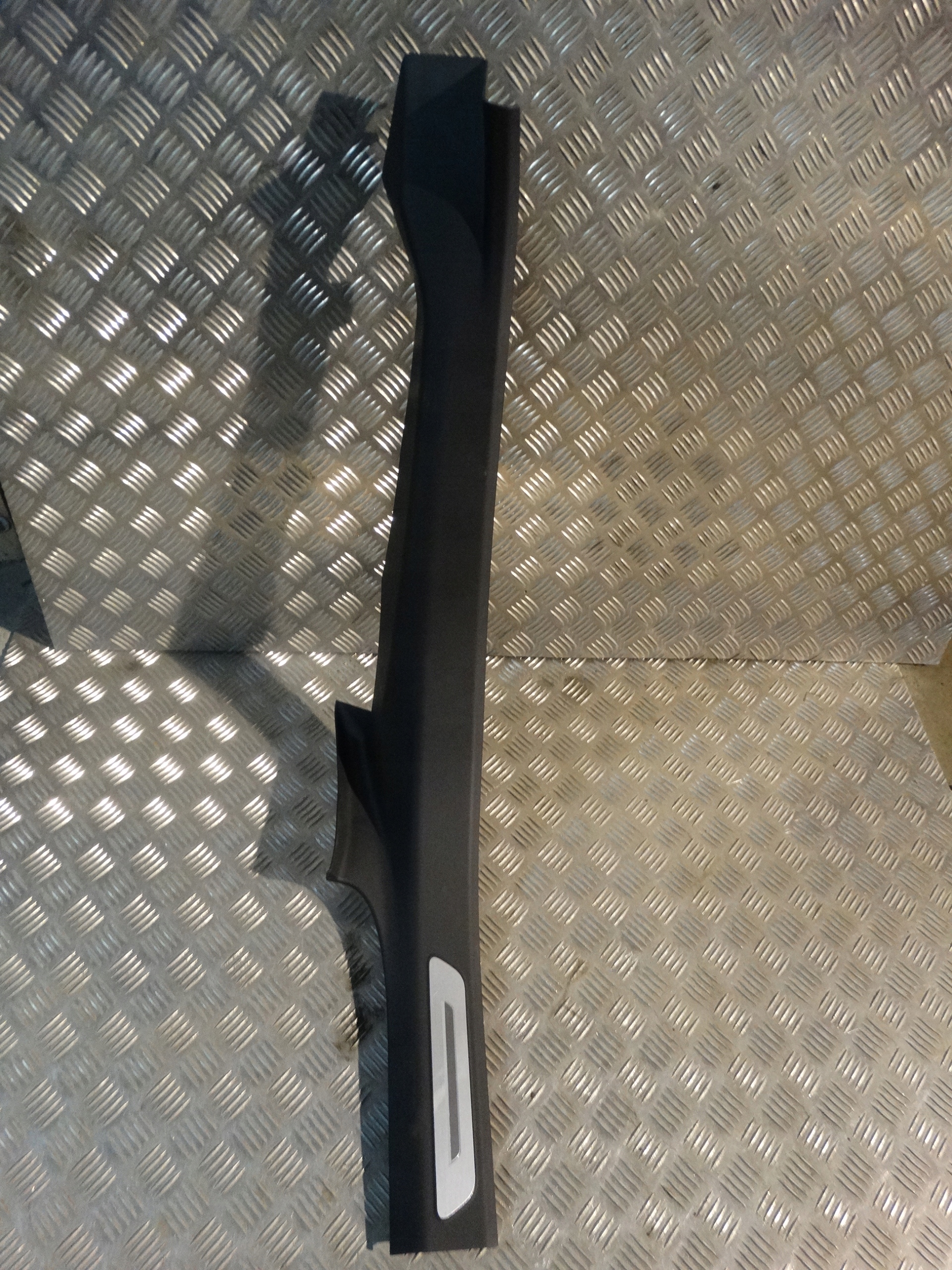 IDEALNA moulding cap of the threshold left AUDI A8 D5 1