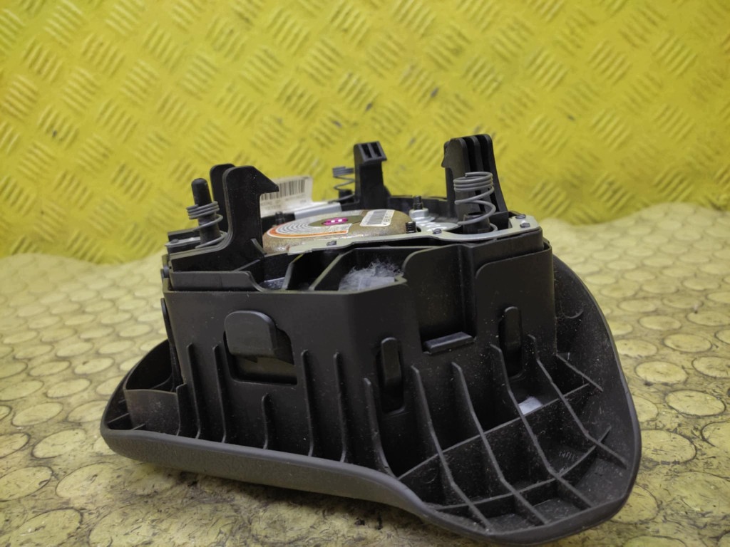 PEUGEOT 206+ airbag driver´s 96701085ZD