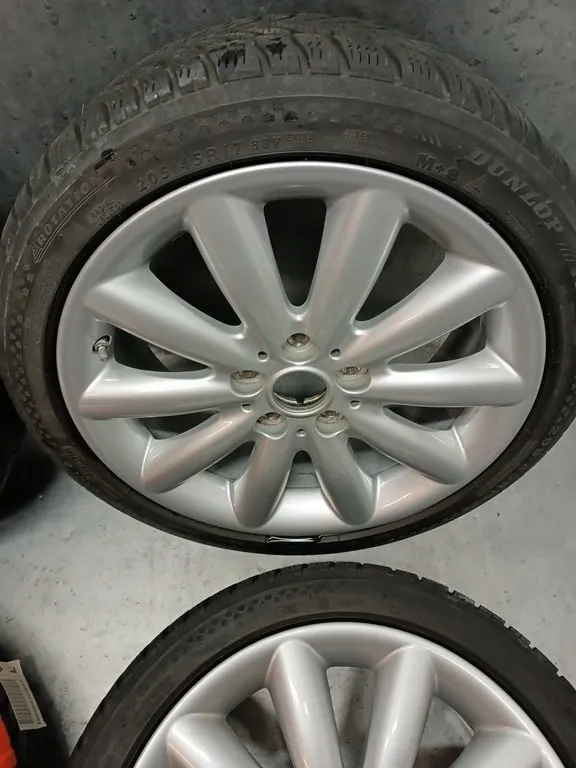 Mini One F56 F55 FELGI Z OPONAMI ZIMA 205/45R17 Szerokość felgi Inna