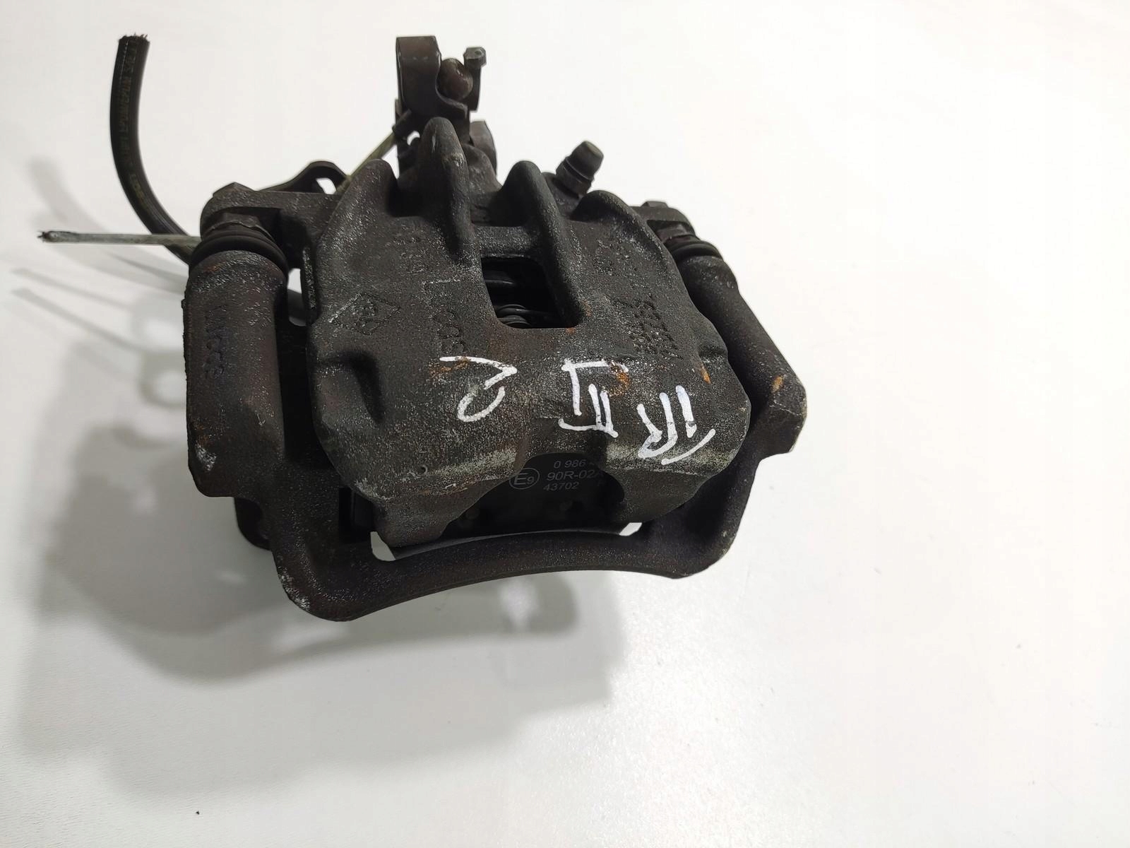 caliper brake right rear part RENAULT TRAFIC III OPEL VIVARO B 2014-2019