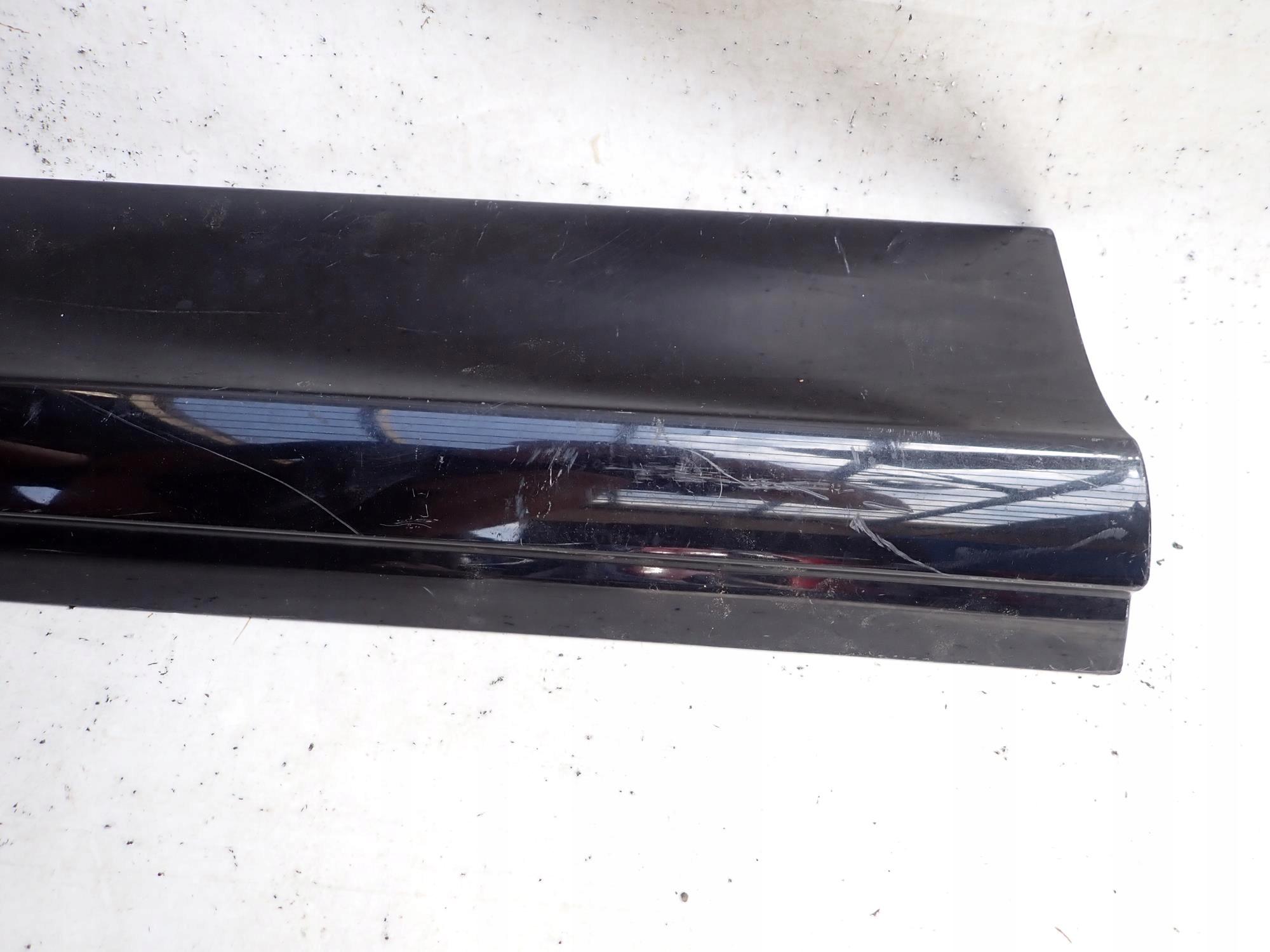 AUDI Q7 and 1 4L 05-15 cap moulding door left front