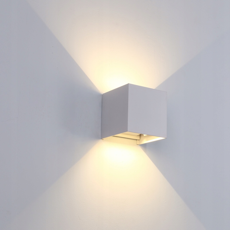 

kinkiet lampa ścienna Led 12W św. ciepłe