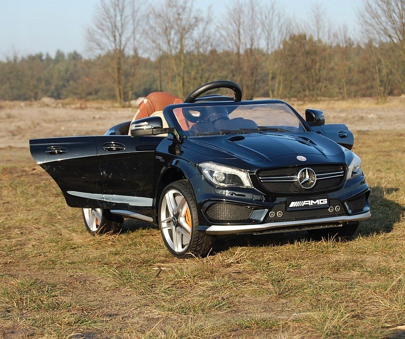 MERCEDES CLA 45 AMG Z AMORTYZATORAMI, MIĘKKIE KOŁA Szerokość pojazdu 69 cm