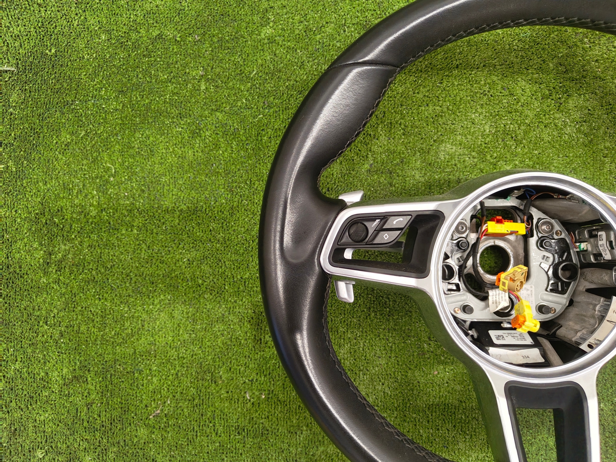 PORSCHE MACAN steering wheel, leather SKORZANA with shifting