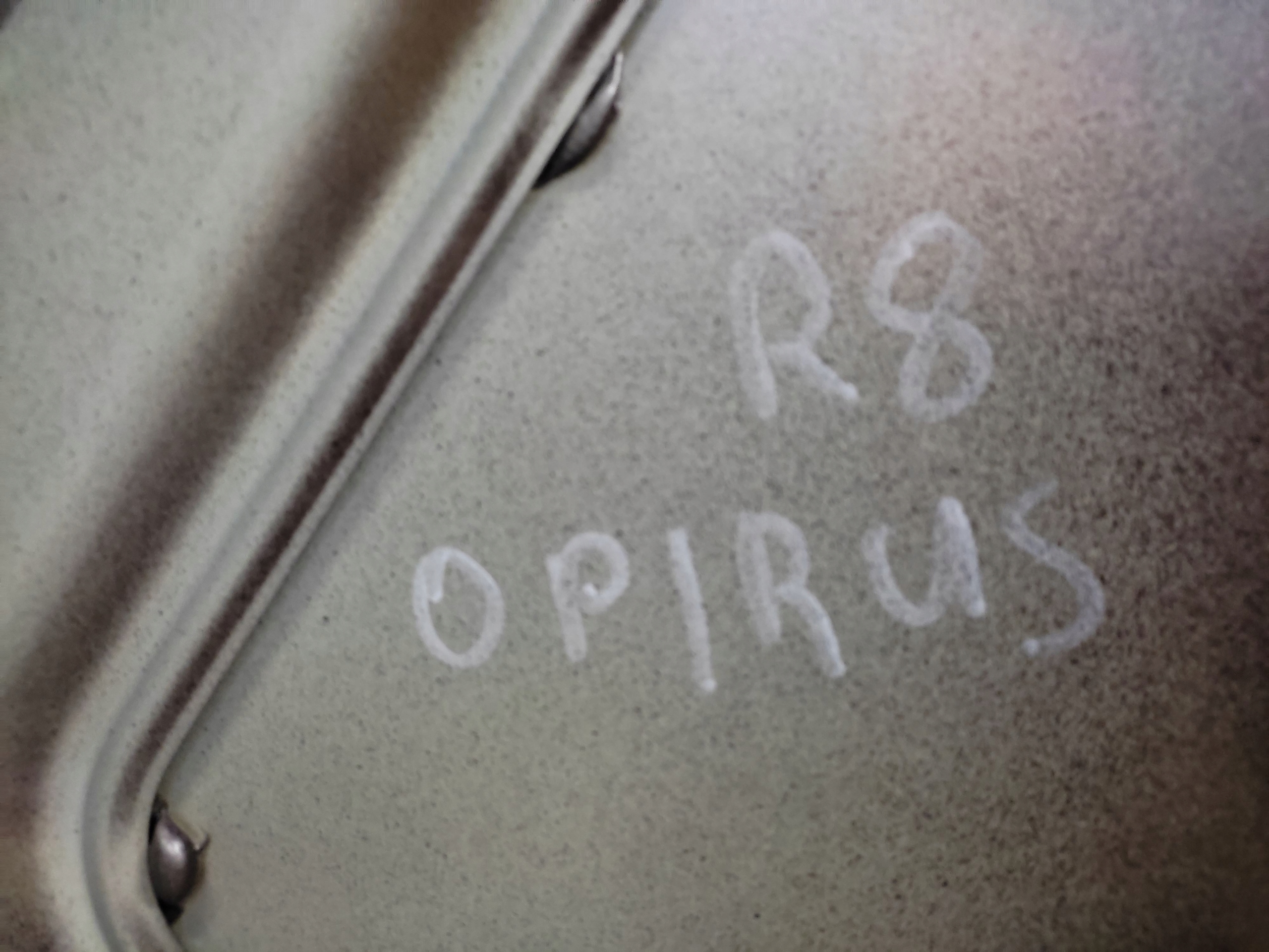 KIA OPIRUS boot doors boot