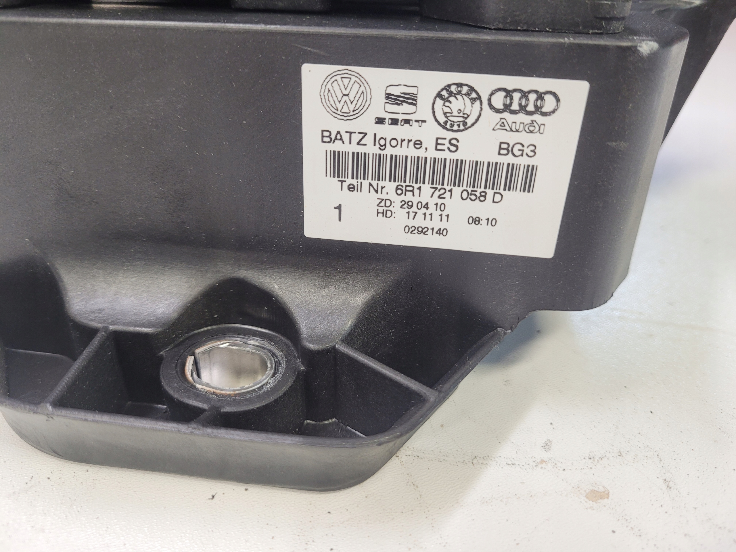 pedals support AUDI A1 VW SEAT SKODA 6R1721115A