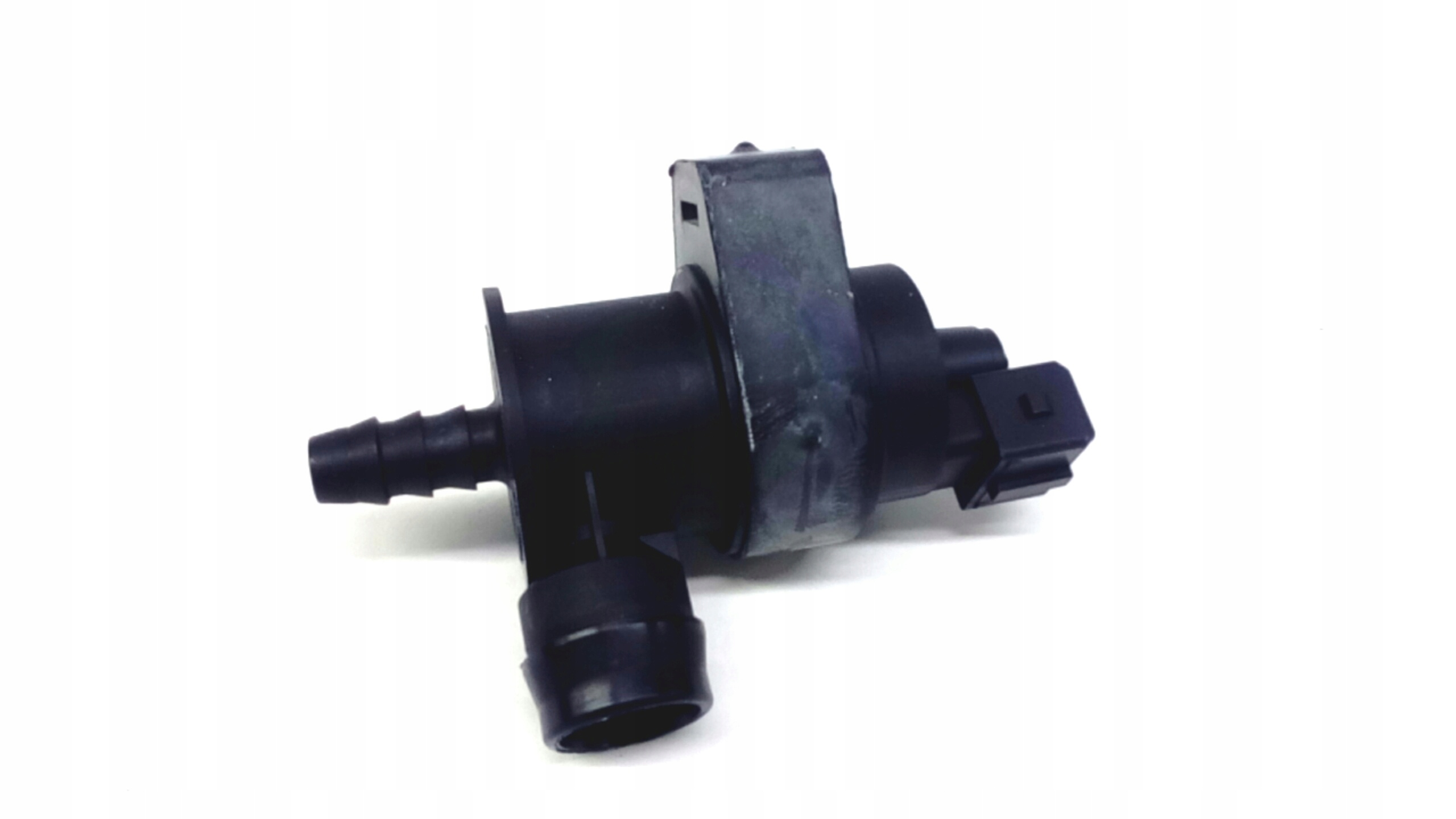 Volvo C30 C70 S40 V50 S60 V60 podtlakový ventil 8653909