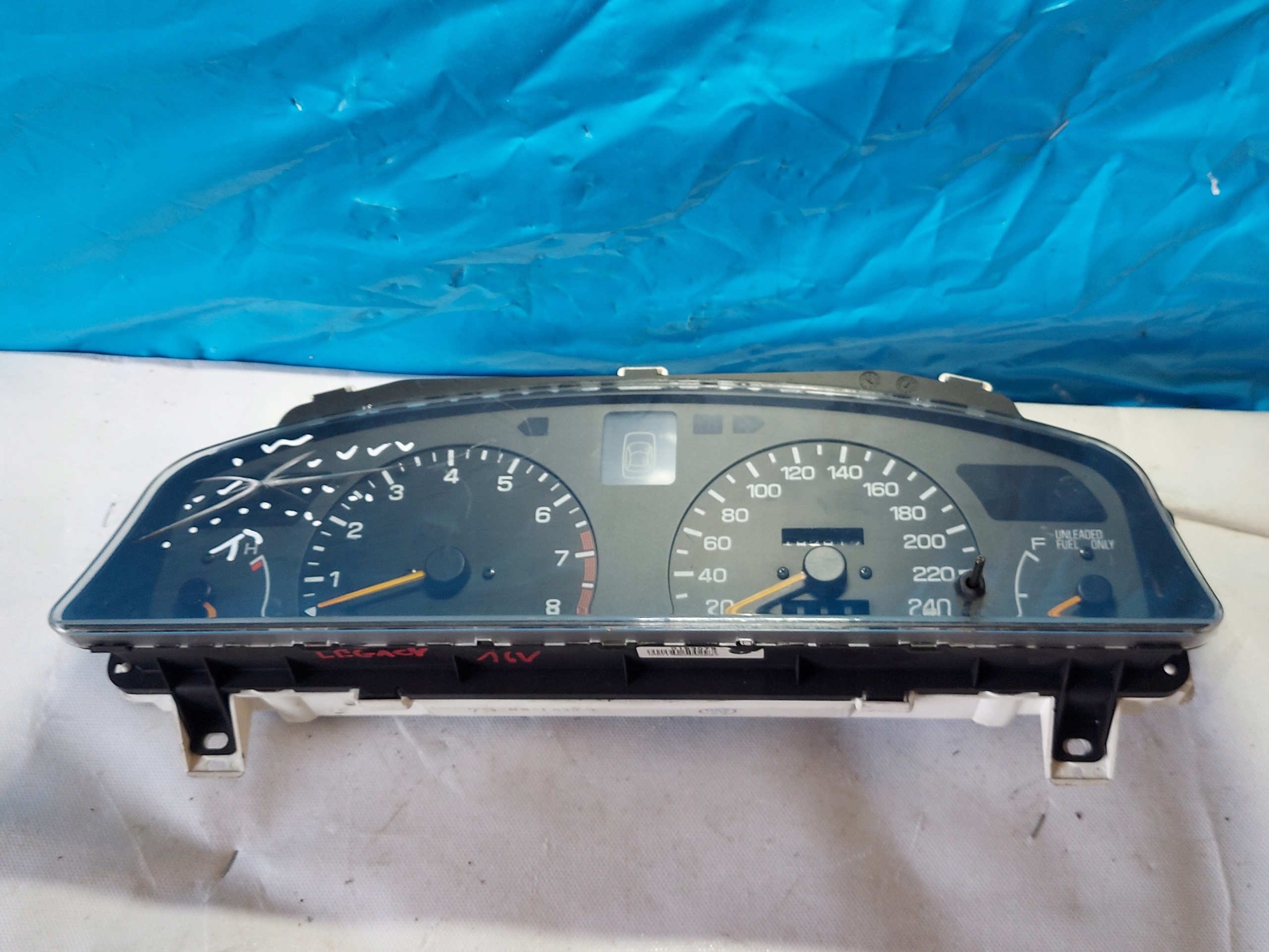dials clock SUBARU LEGACY 85012AA640