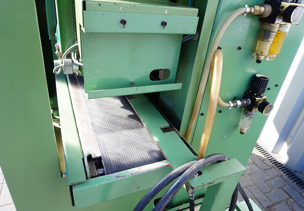 SZLIFIERKA PRZELOTOWA STAHLE SATURN D 2-AGREGATY Typ szlifierka