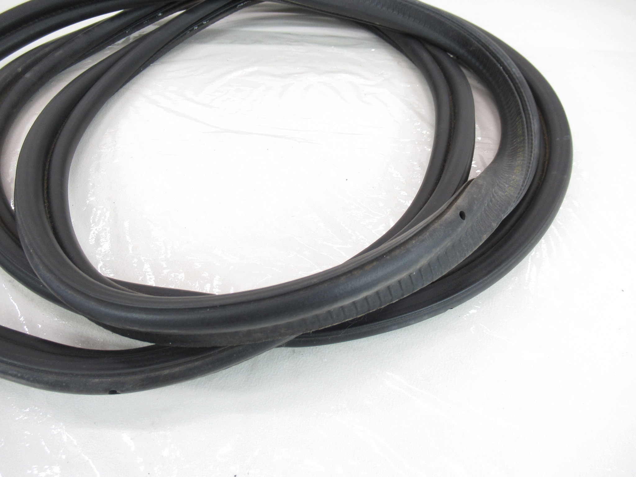 gasket pokrywy boot BMW e60 sedan