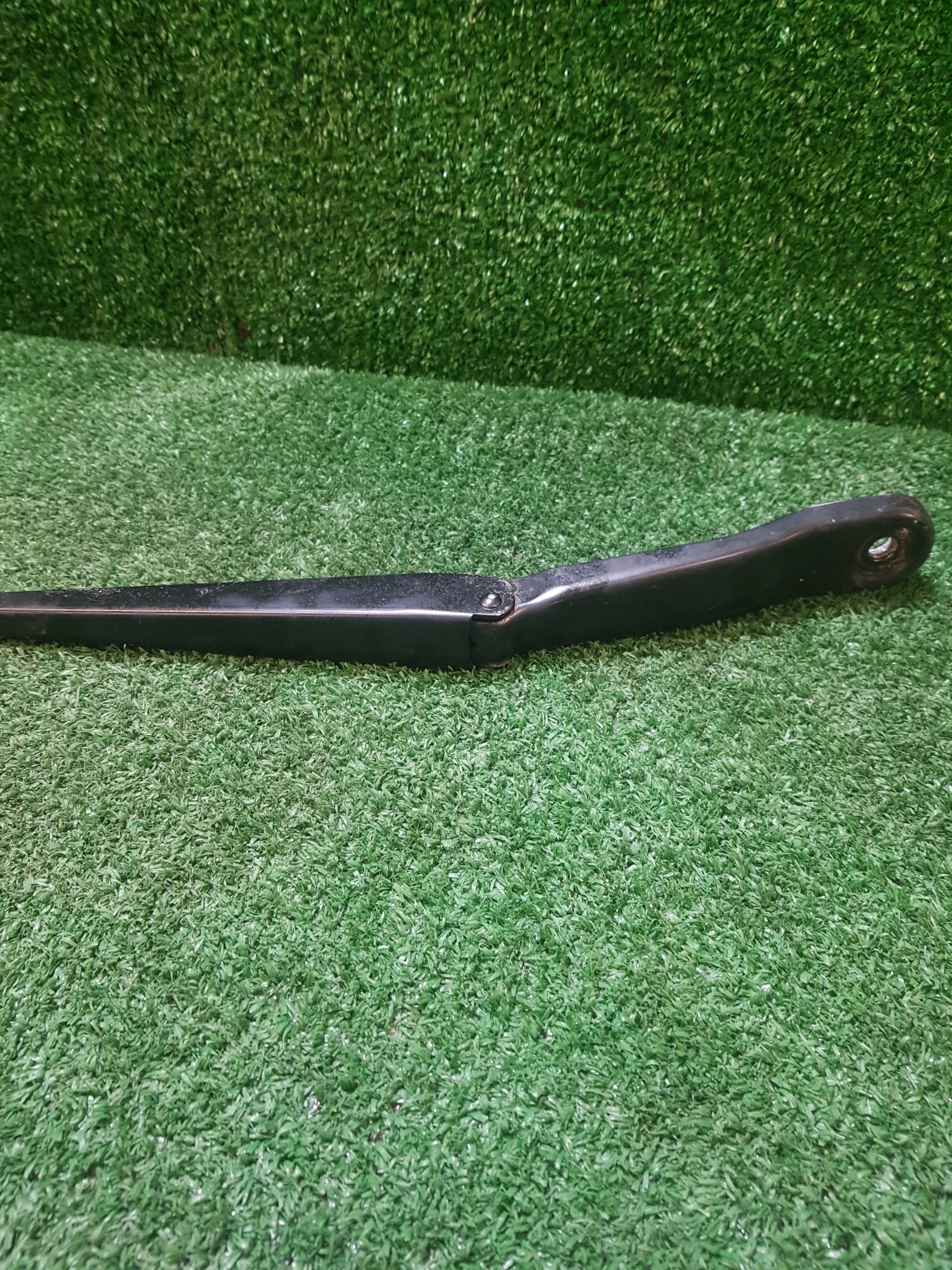 wiper arm front right LAND ROVER FREELANDER 2 6H52-17527-AA