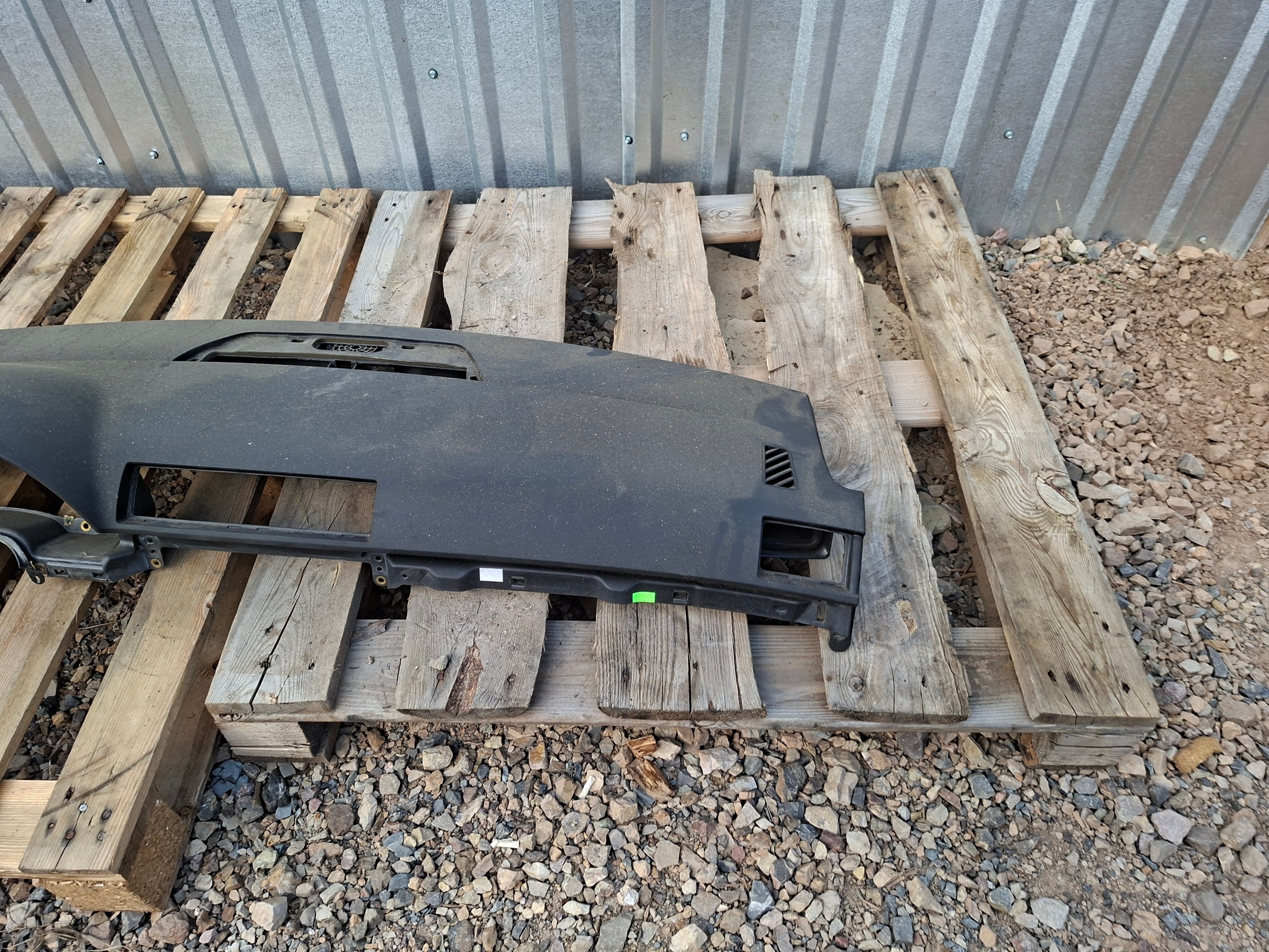 console dashboard instrument panel AUDI A4 B6 8E1858041