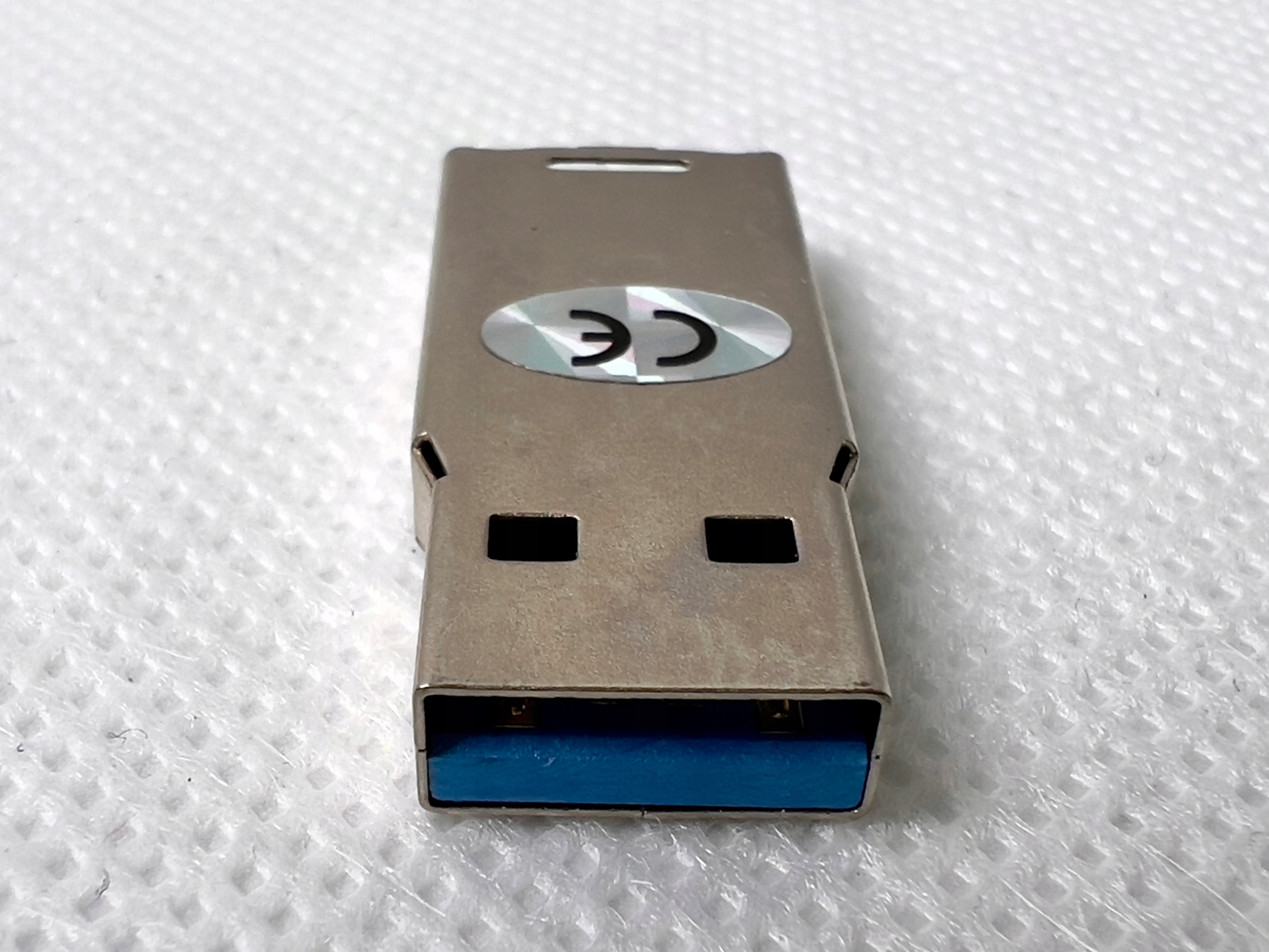 Pendrive 16GB USB 3.0 do indywidualnych projektów
