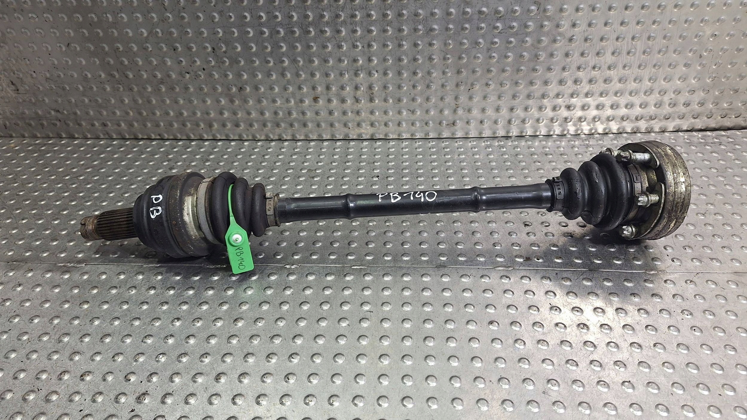 semi-axis left rear part 7591595 BMW X1 E84 N47D20C