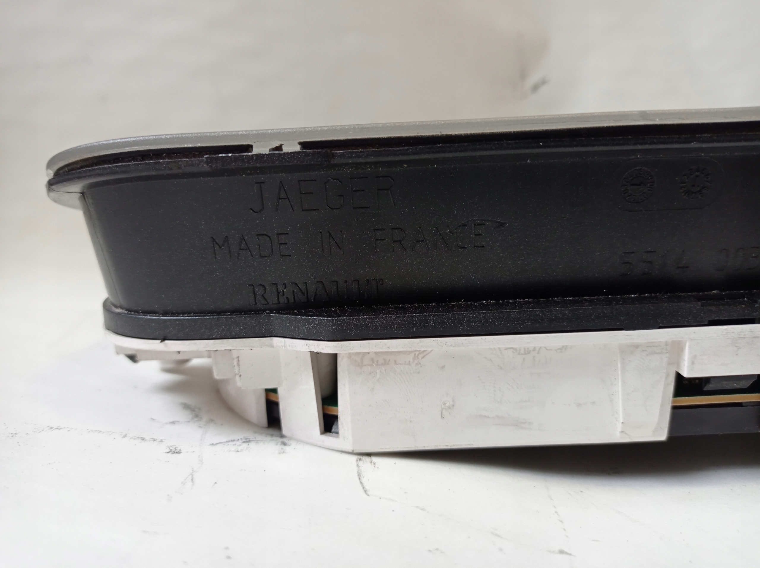 спидометр часы renault LAGUNA II англия 8200024237