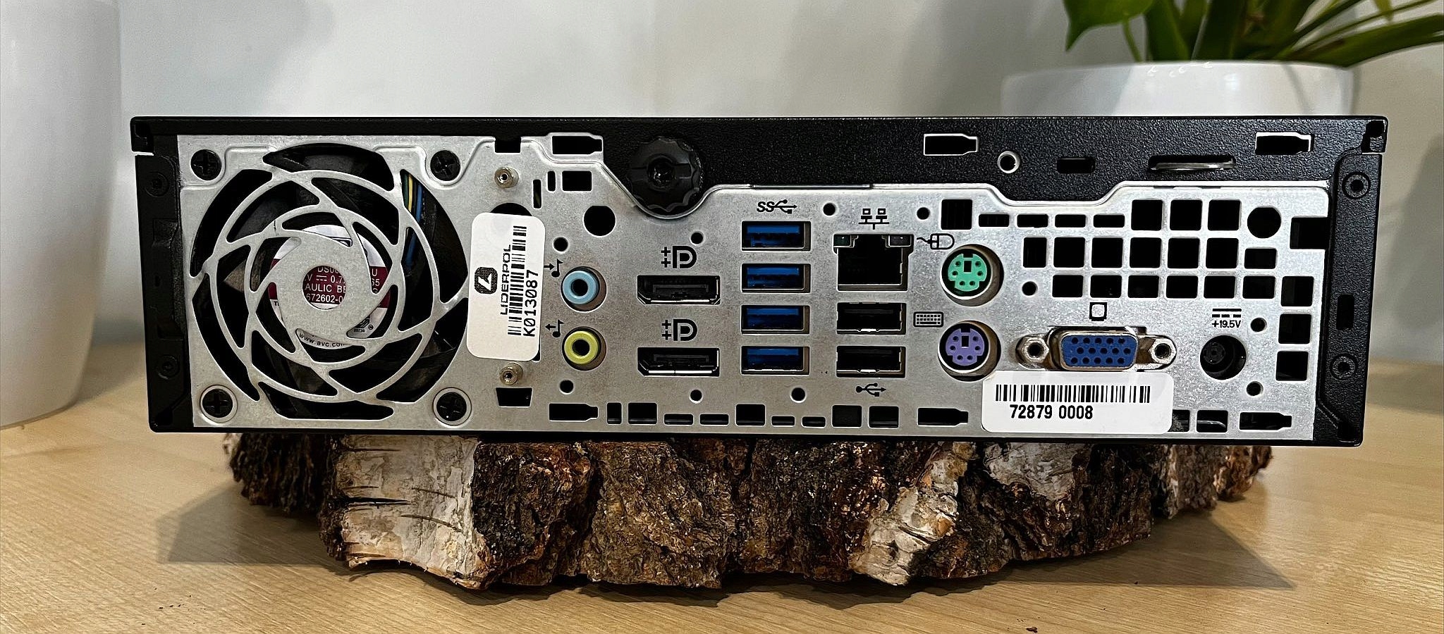 mini PC HP 8300 Elite i5 Quad 8/960SSD 2DP DVD W10 Seria Intel Core i5