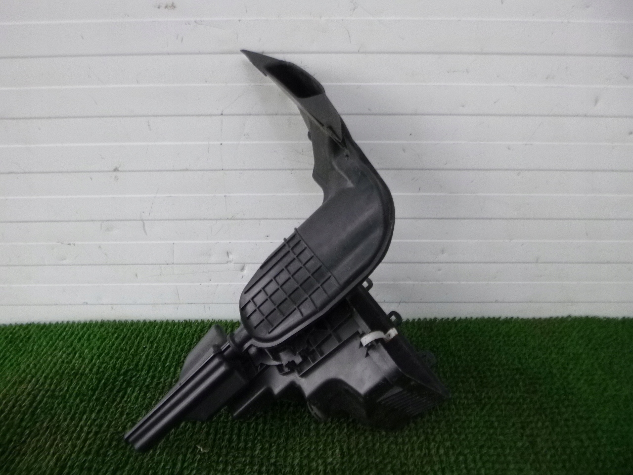 MAZDA CX-5 KD 12- 2.2 D REZONATOR pipe cover