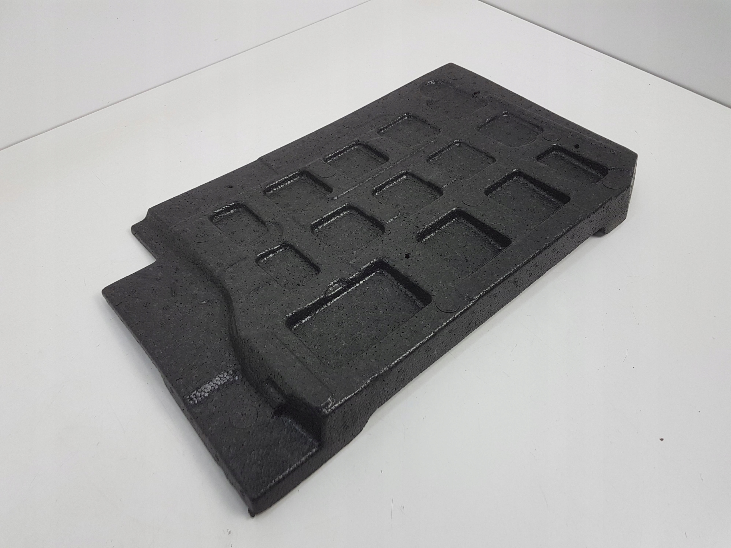 BMW X6 F16 polystirene soundproofing 6979743