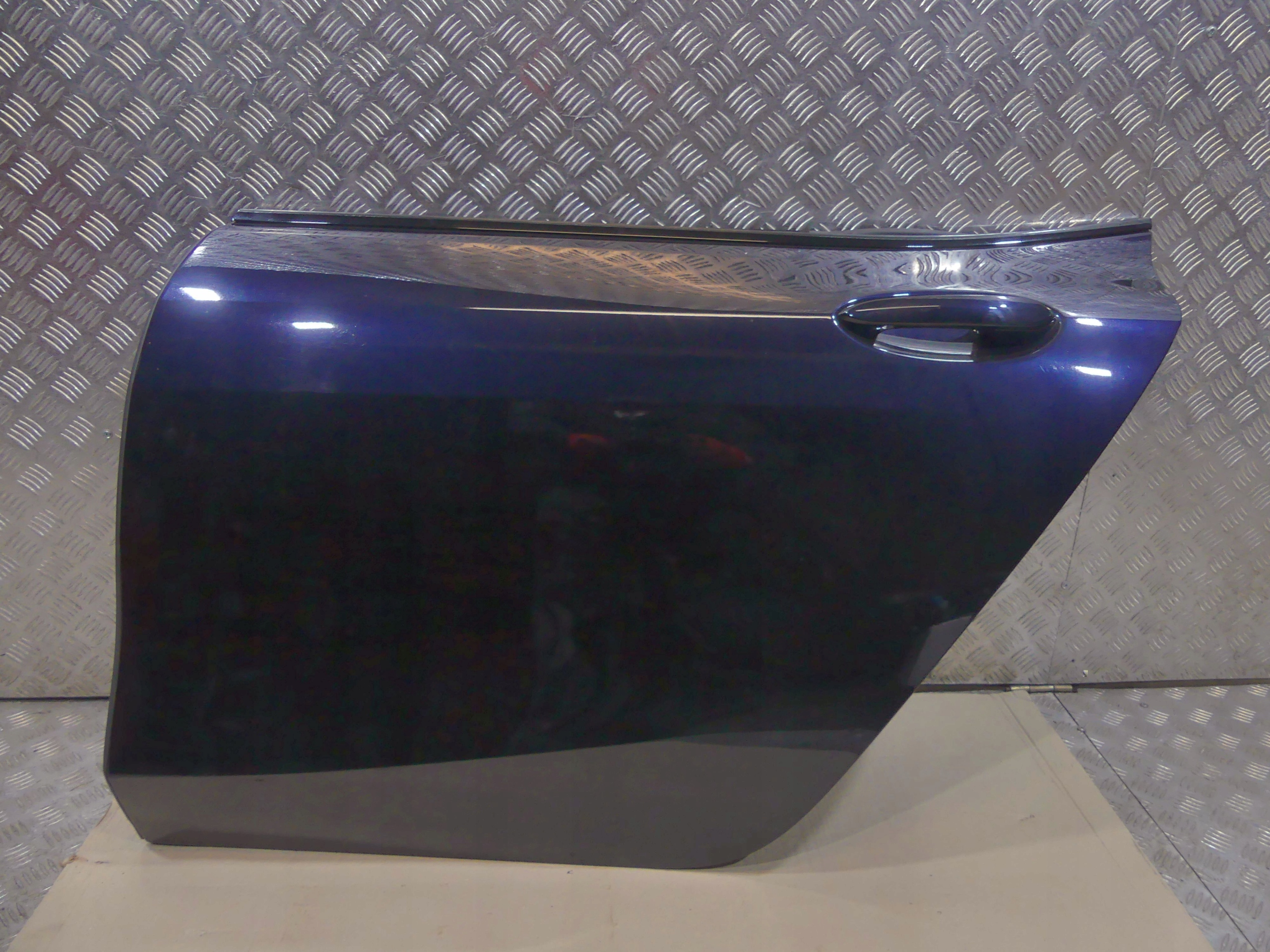 BMW 8 G16 F93 DRZWI PRZÓD TYŁ LEWE PRAWE CARBON SCHWARZ 416 Jakość części (zgodnie z GVO) O - oryginał z logo producenta pojazdu (OE)