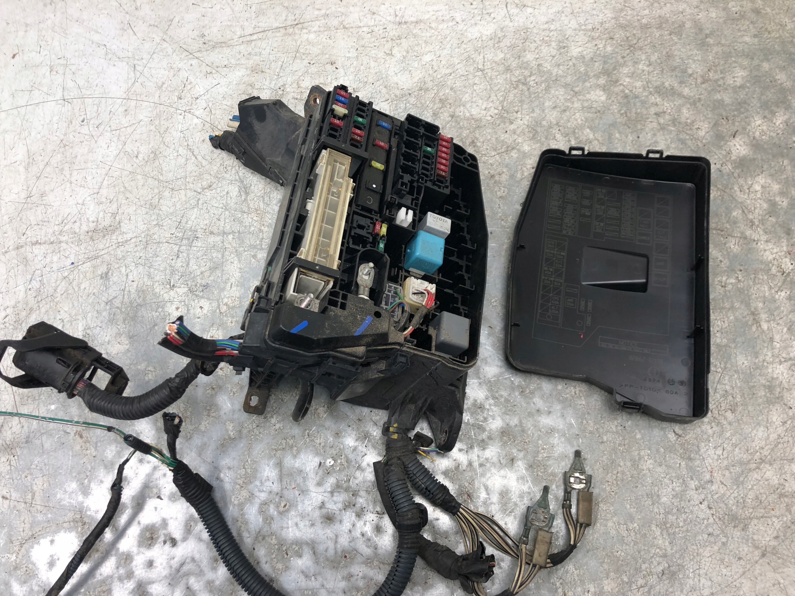 Module fusibles TOYOTA AURIS et 82662-02190
