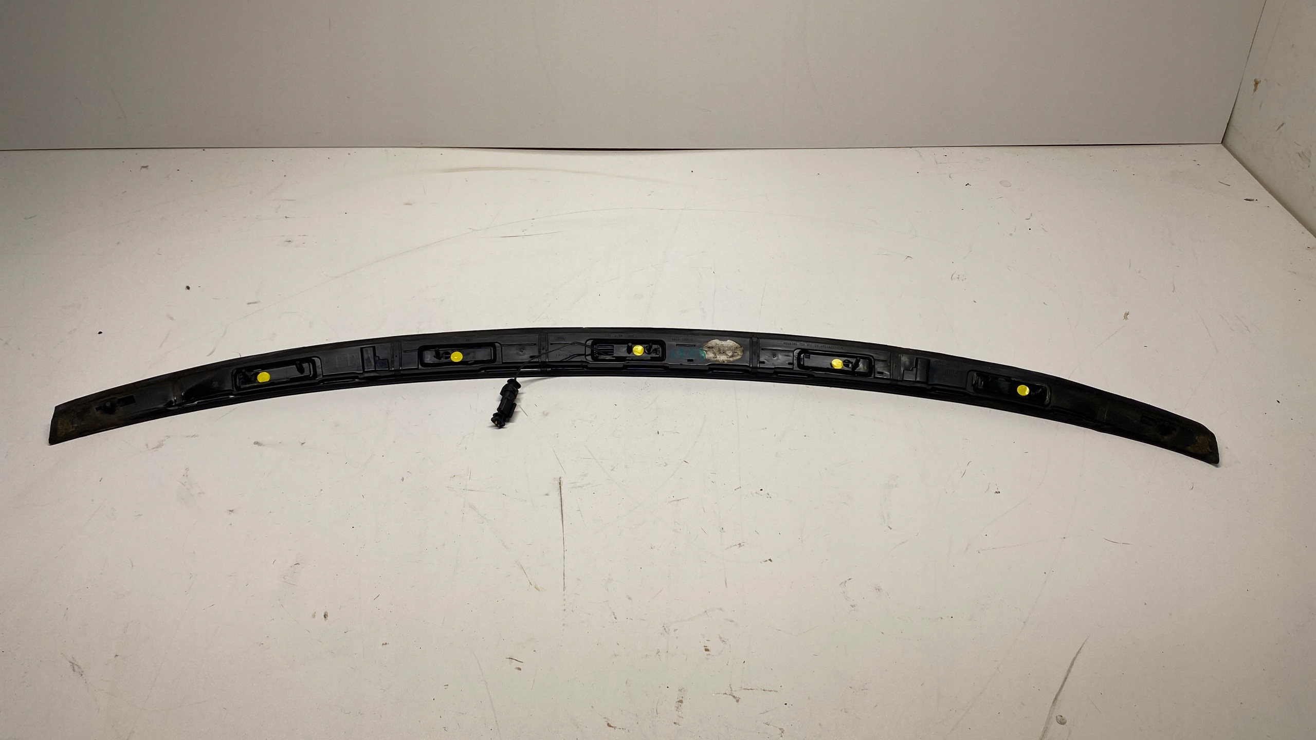 JAGUAR XE X760 light STOP STOPU light moulding