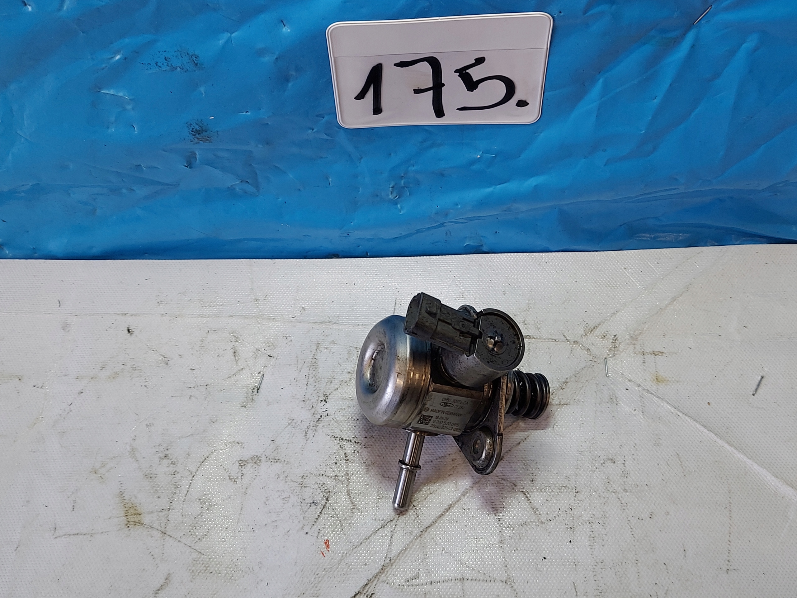 feed pump FIESTA MK 7 1.0 ECOBOOST 0261520095