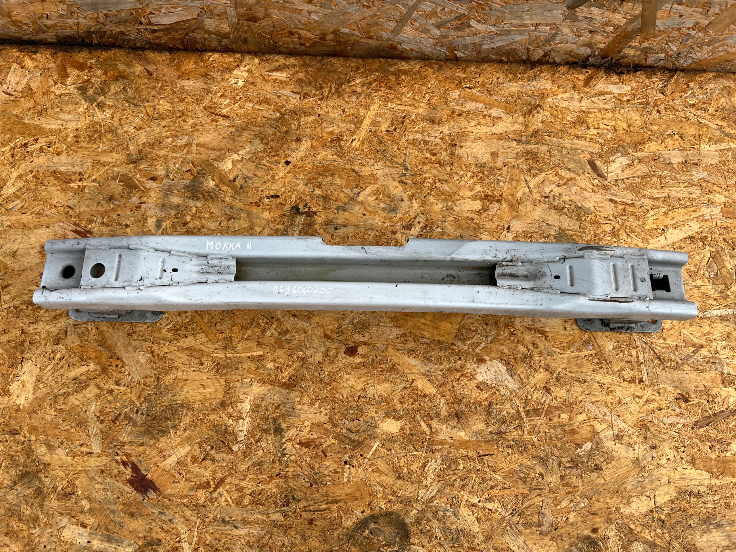 bumper support rear part pillar PEUGEOT 2008 II MOKKA B