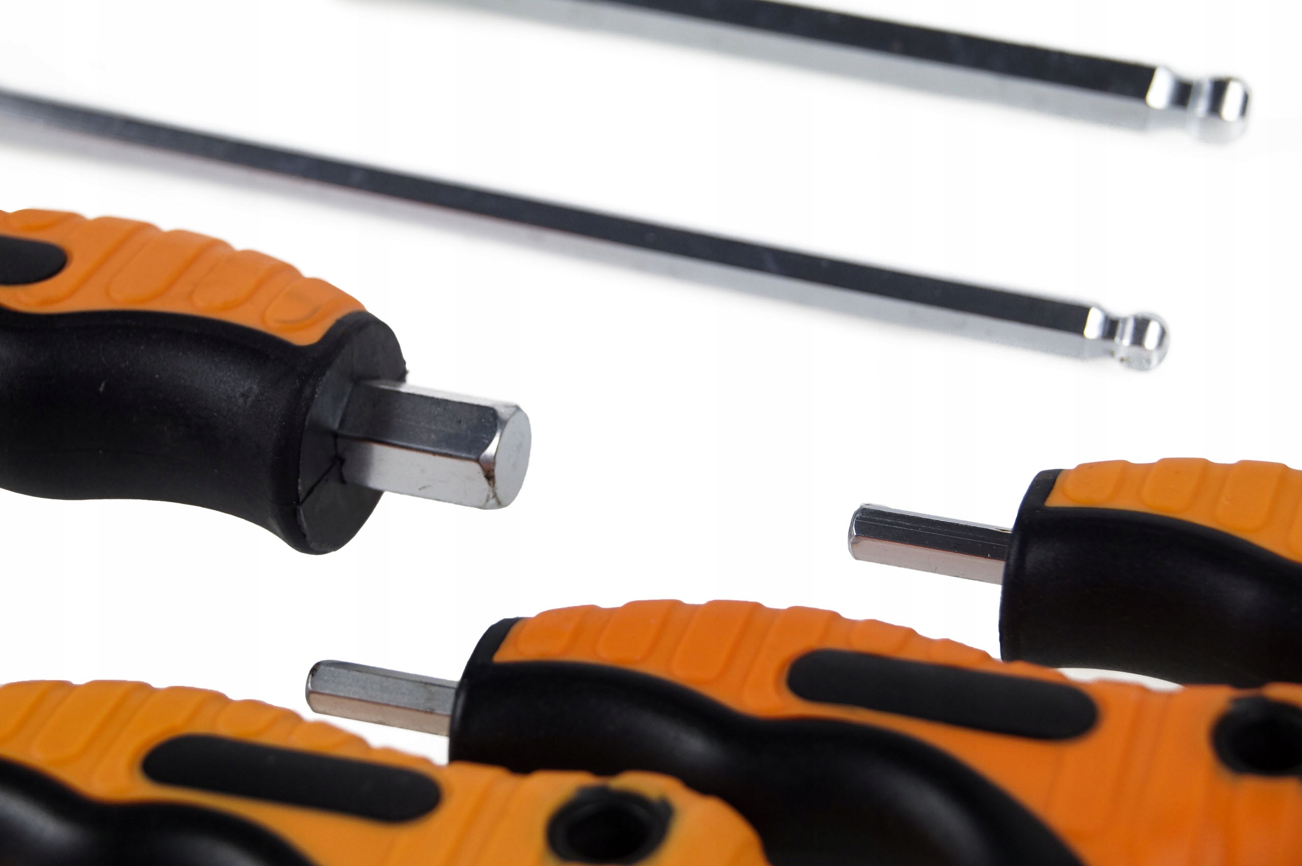 WKRĘTAKI KLUCZE KĄTOWE IMBUS MŁOTKI MŁOTECZKI 11EL BLACK Marka Black