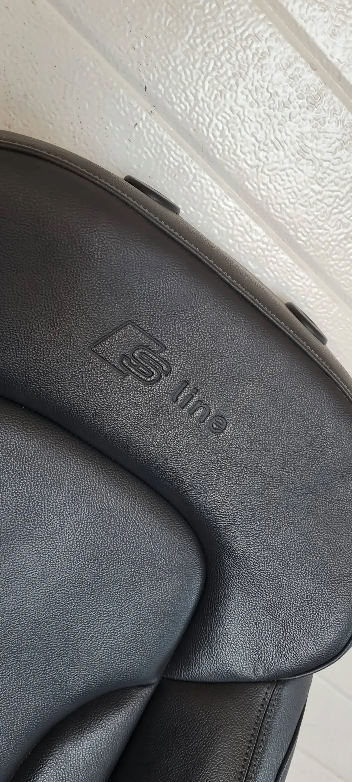 Q5 8R leather side seat left front SLINE MILANO