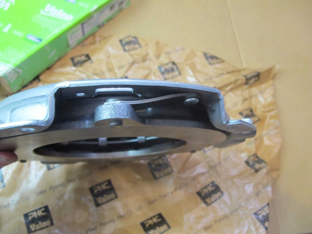 docisk sprzęgła Chevrolet Kalos 1.4 83 KM VALEO Typ silnika Benzyna