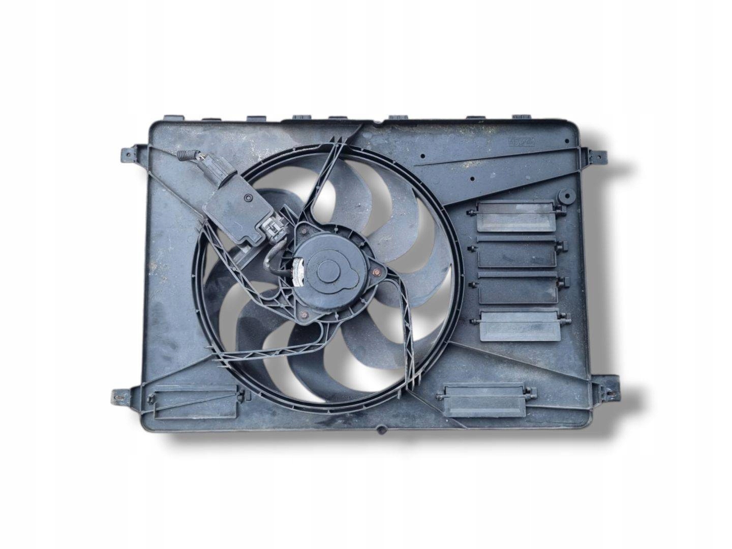 ventilátor chladiče Ford Mondeo 4 2007 6G91-8C607-PC
