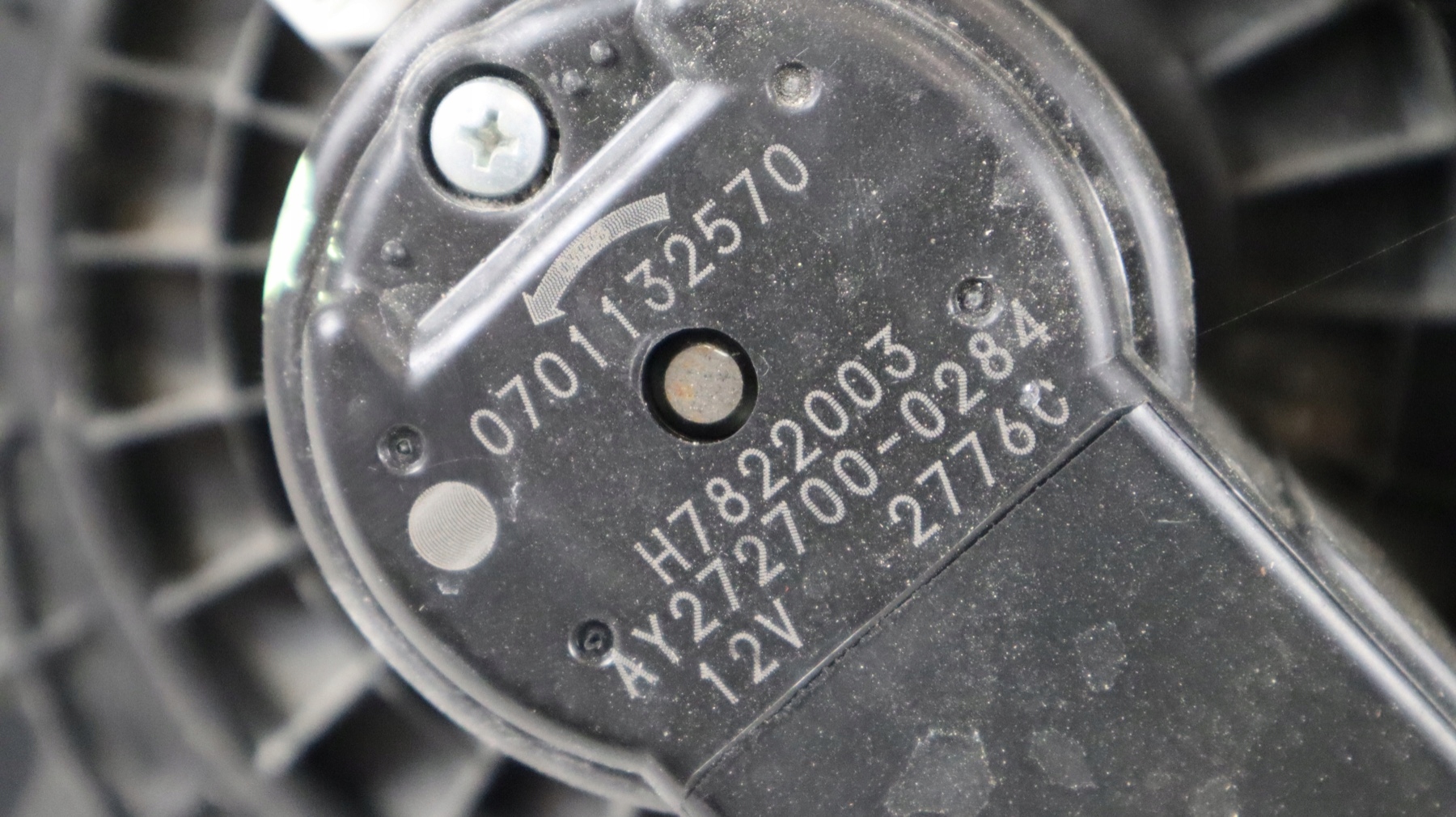 CHRYSLER PACIFICA 3.6 16- радиатор отопителя 68342100AA