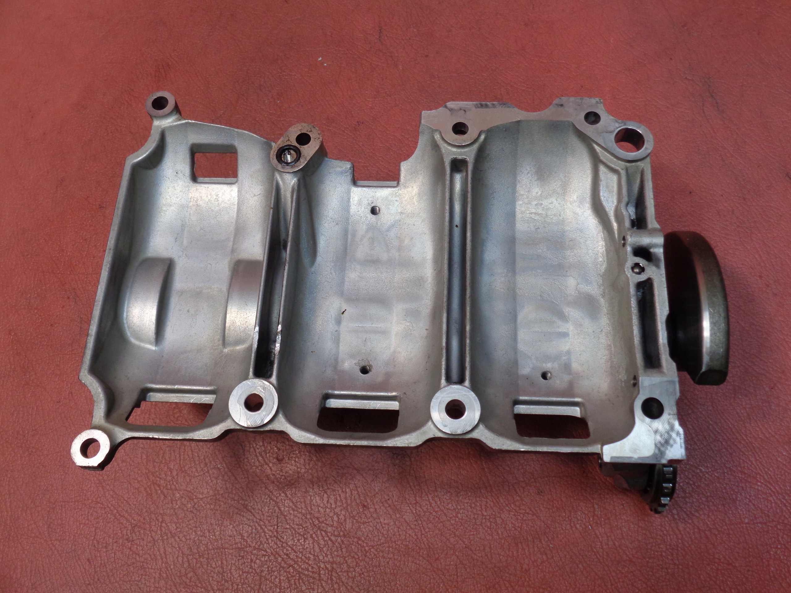 Walek balansowy VW Seat 1 4 TDI BNV 07 045103303A Part number 045103303A