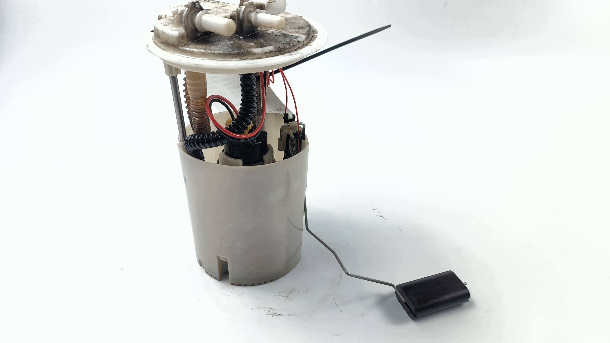 pump fuel 172027392R OPEL VIVARO B