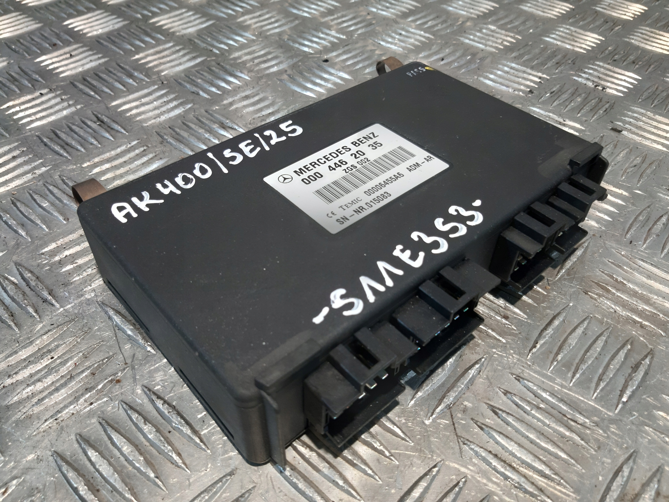 control unit Mercedes 0004462035 ZGS