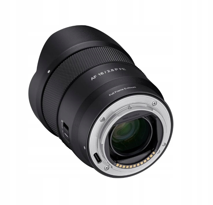 SONY - Ryu-ta SONY  SEL16F28 E 16 mm F2.8 | SEL16F28 | Sony Poland