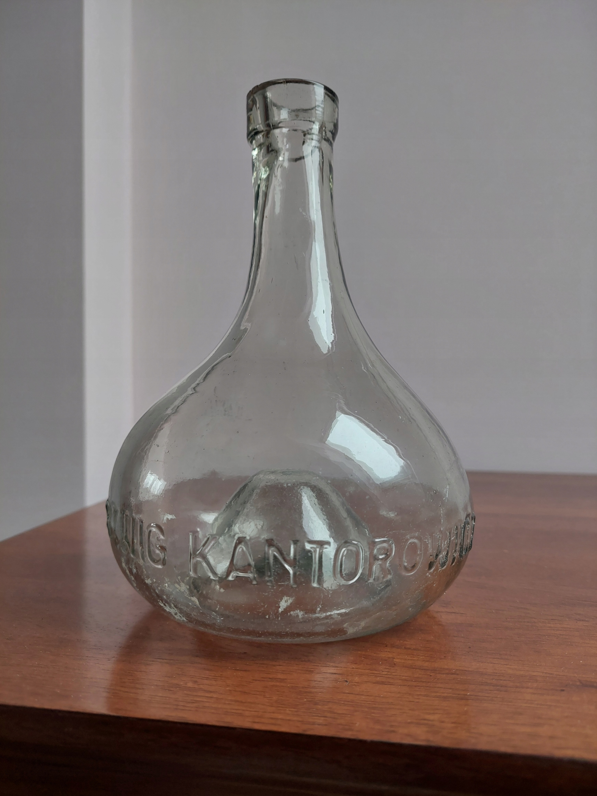 BUTELKA HARTWIG KANTOROWICZ